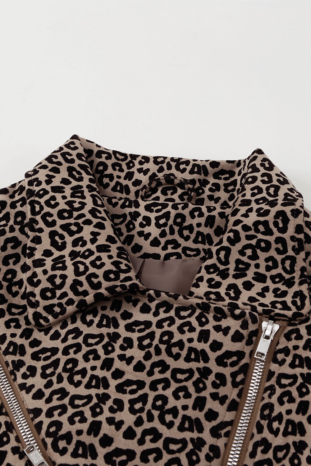 Chaqueta corta leopardo