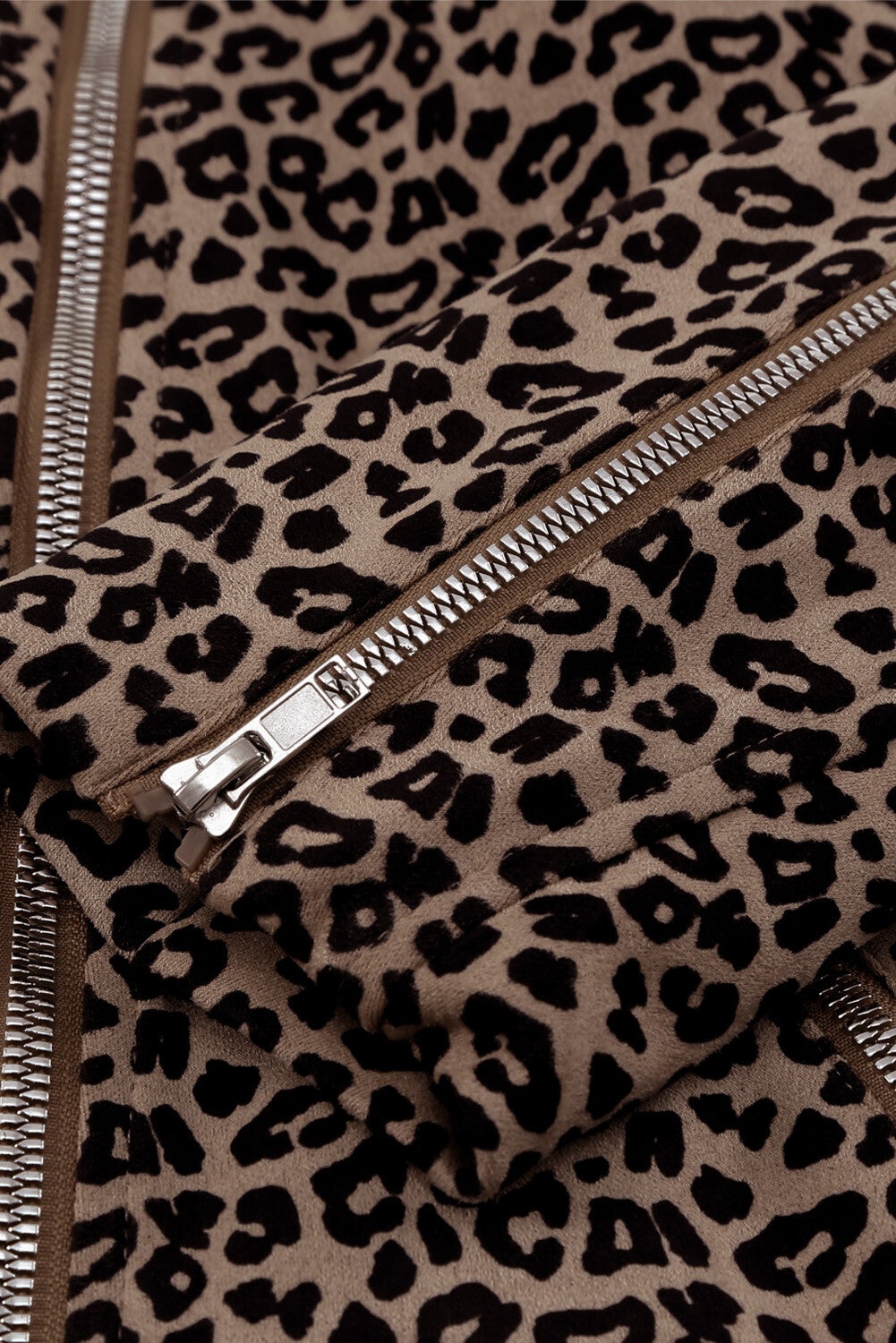 Chaqueta corta leopardo